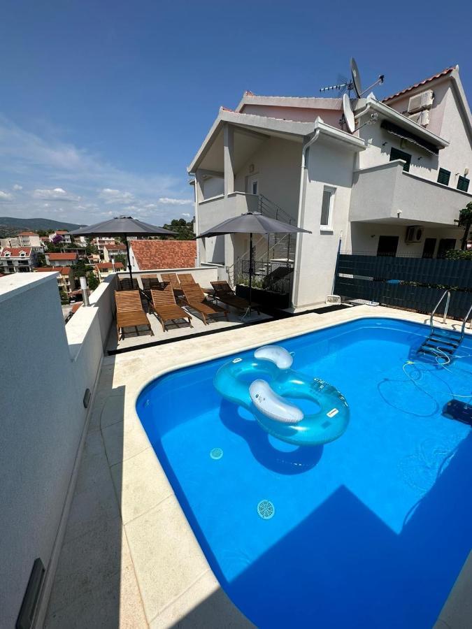 Villa Milena Sweet Apartment-With A Pool Traù Esterno foto